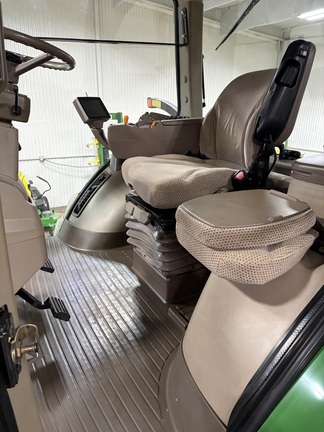 2013 John-Deere 8335R