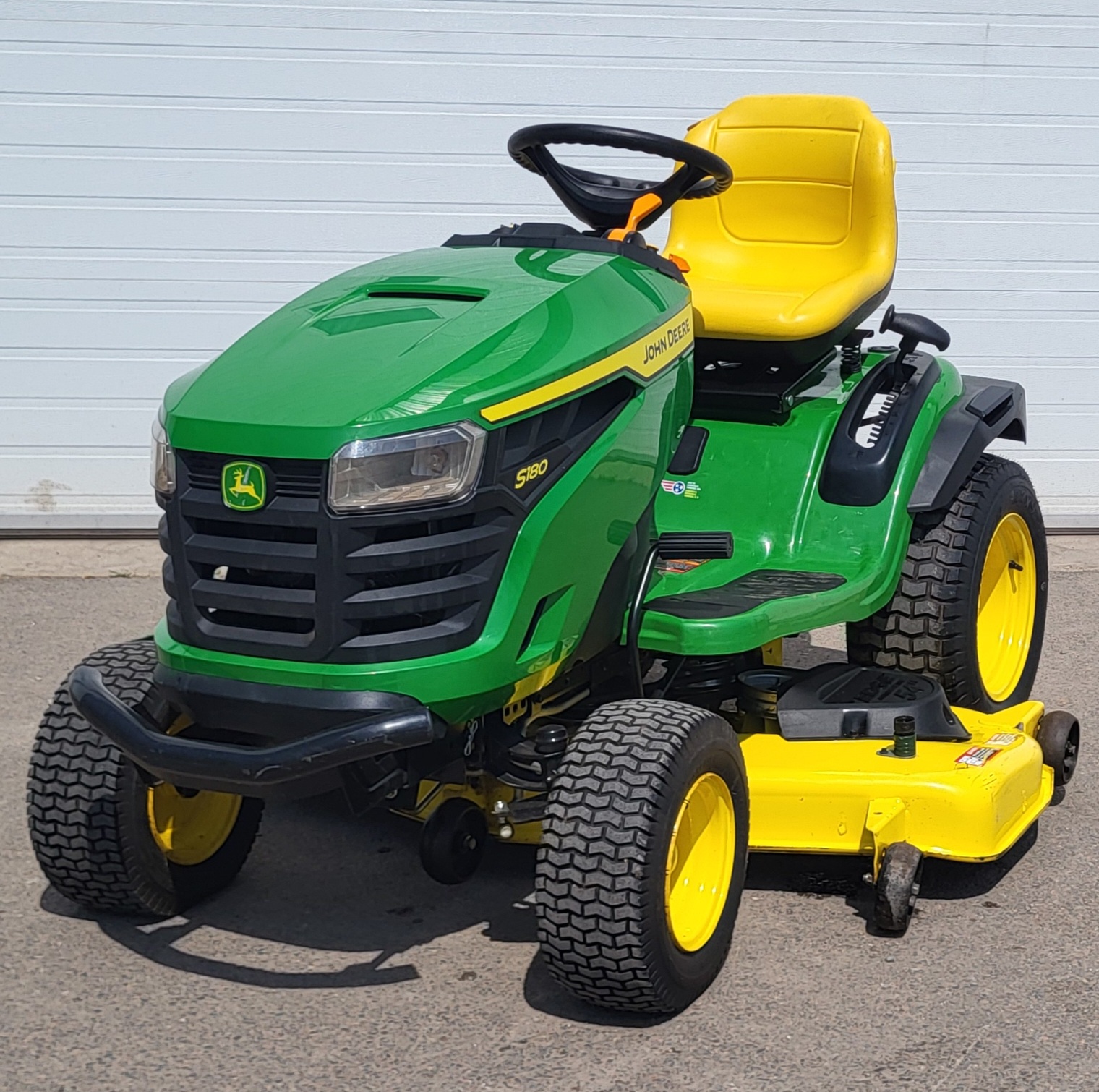 2022 John Deere S180 Image 2