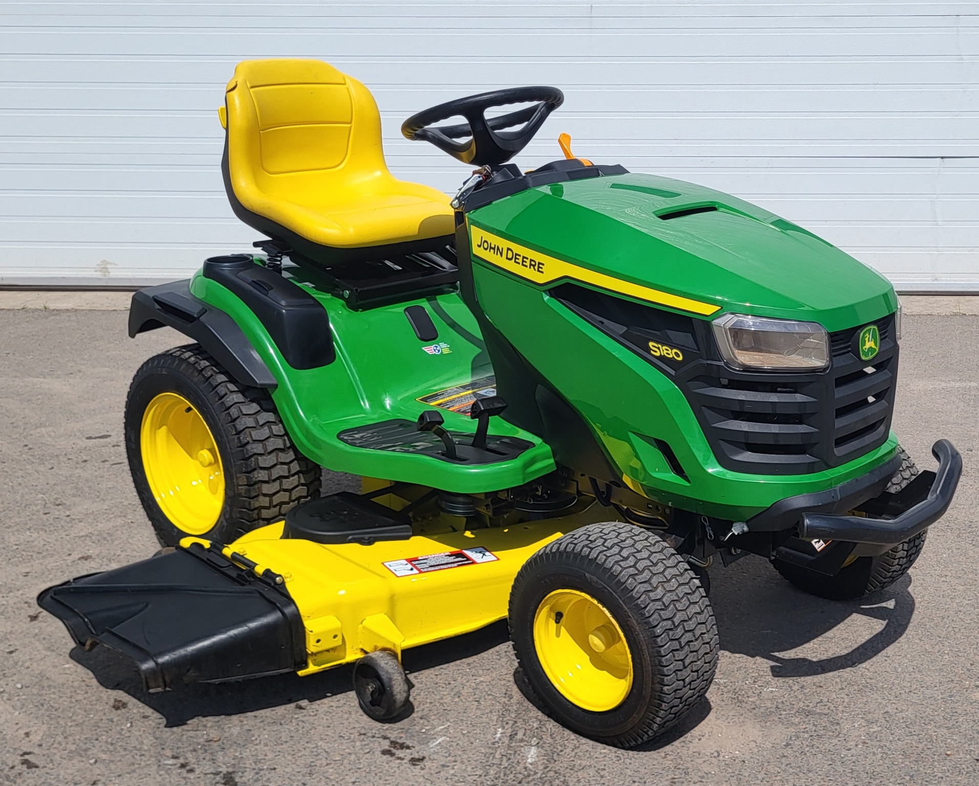 2022 John Deere S180 Image 4