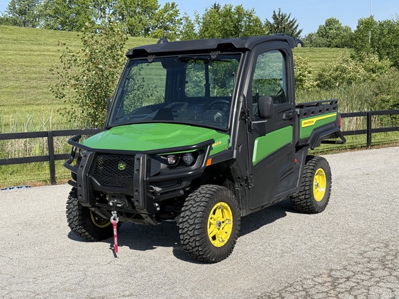 2025 John-Deere XUV 845M HVAC Cab