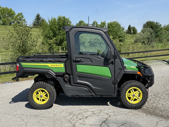 2025 John-Deere XUV 845M HVAC Cab