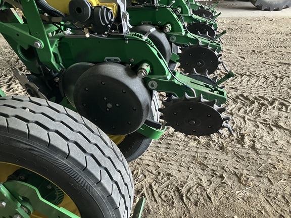 2014 John Deere 1770NT - Photo29