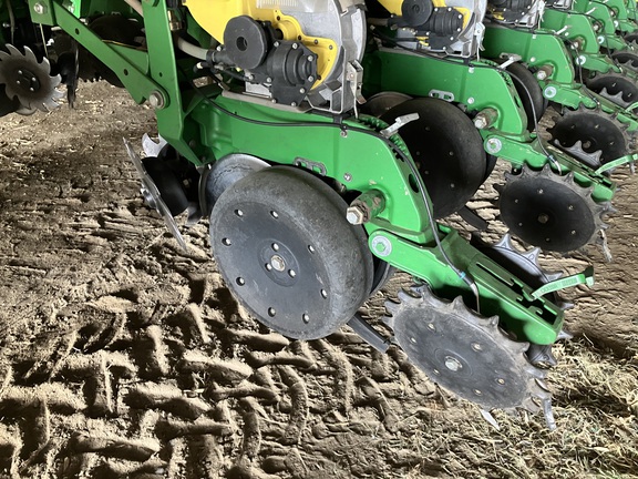 2014 John Deere 1770NT - Photo22