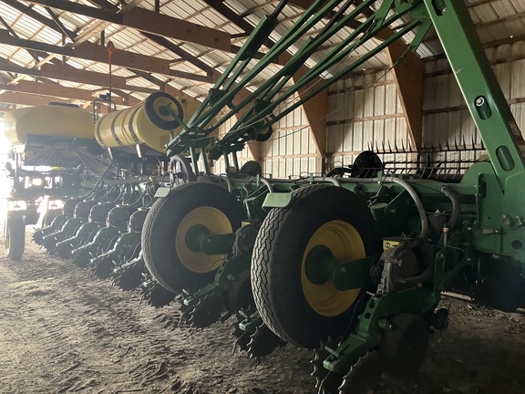 2014 John Deere 1770NT - Photo10