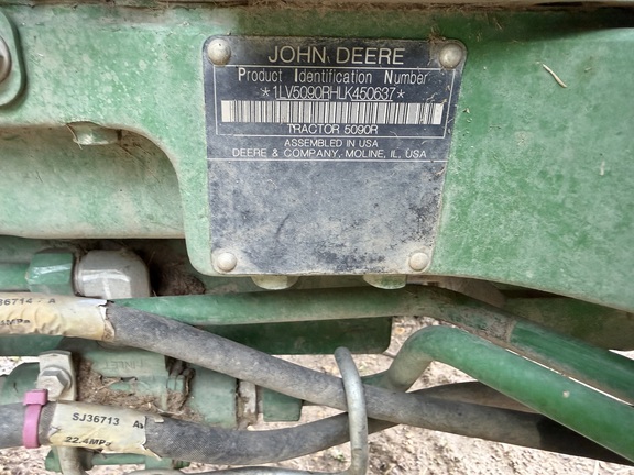 2020 John Deere 5090R - Photo30