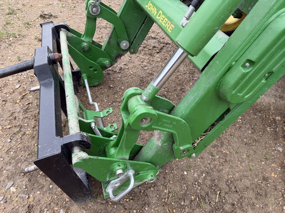 2020 John Deere 5090R - Photo27