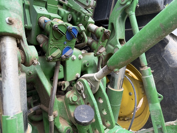 2020 John Deere 5090R - Photo23