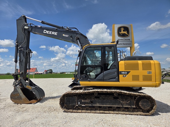 Photo of a 2023 John Deere 160 P