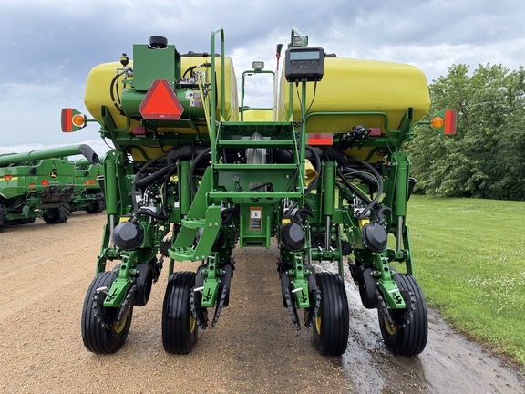 2017 John Deere 1775NT - Photo6