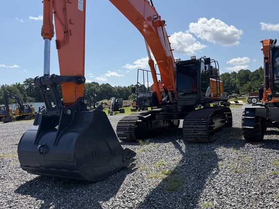 2022 Hitachi ZX470LC-6