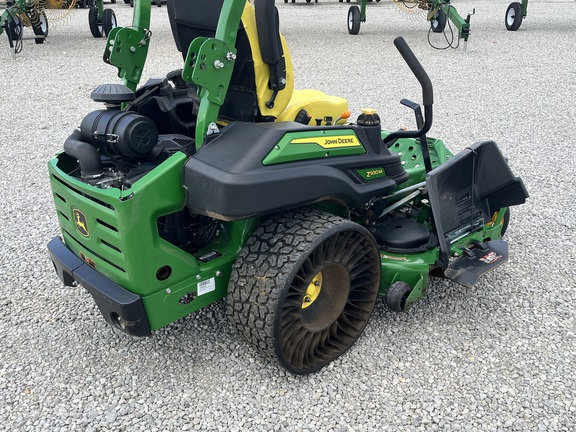 2025 John Deere Z930M