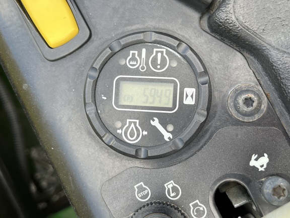 2025 John Deere Z930M