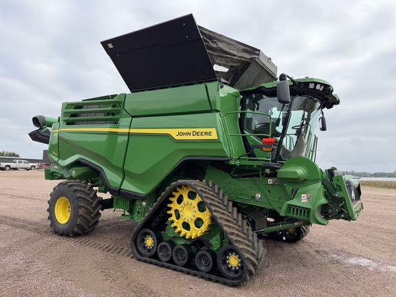 2024 John Deere X9 1000 - Photo1