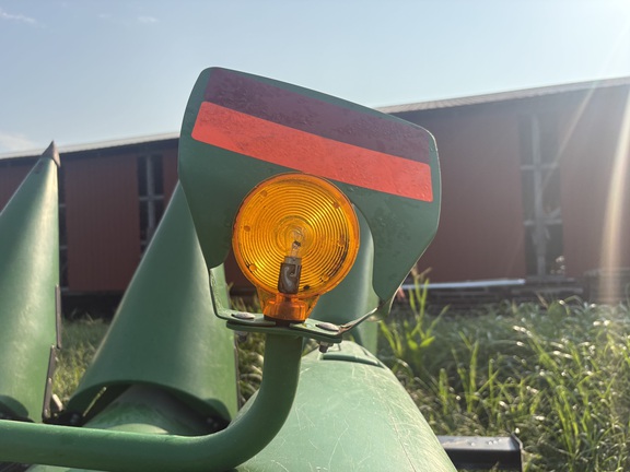 Photo of 2015 John Deere 616C