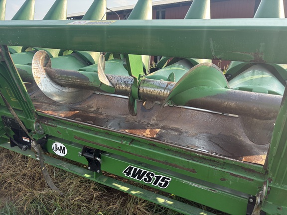 Photo of 2015 John Deere 616C