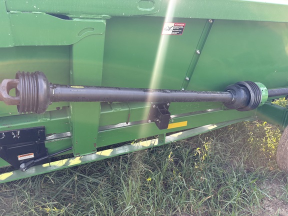 Photo of 2015 John Deere 616C