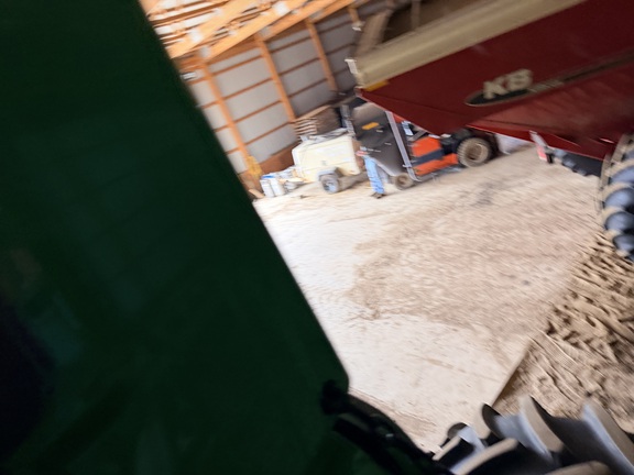 Photo of 2014 John Deere S680