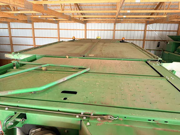 Photo of 2014 John Deere S680