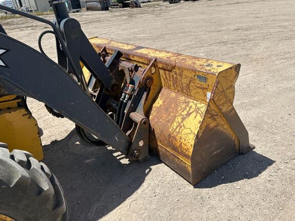 2012 John Deere 410K