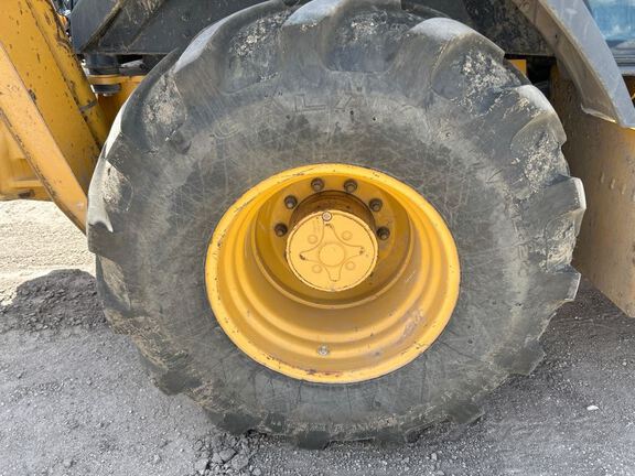 2012 John Deere 410K