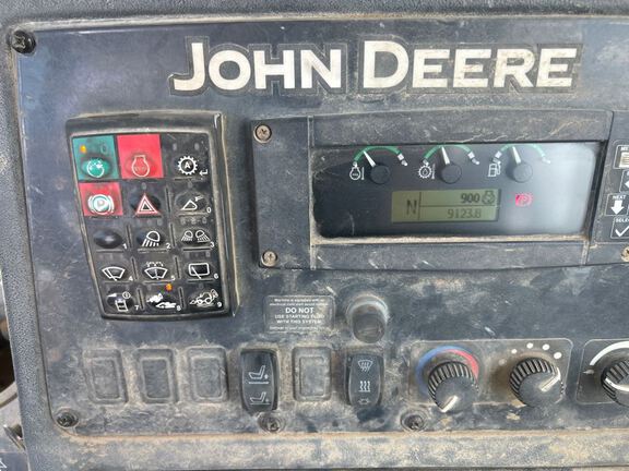 2012 John Deere 410K