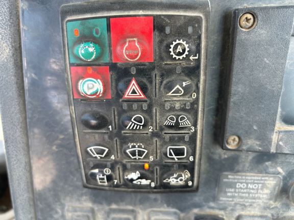 2012 John Deere 410K