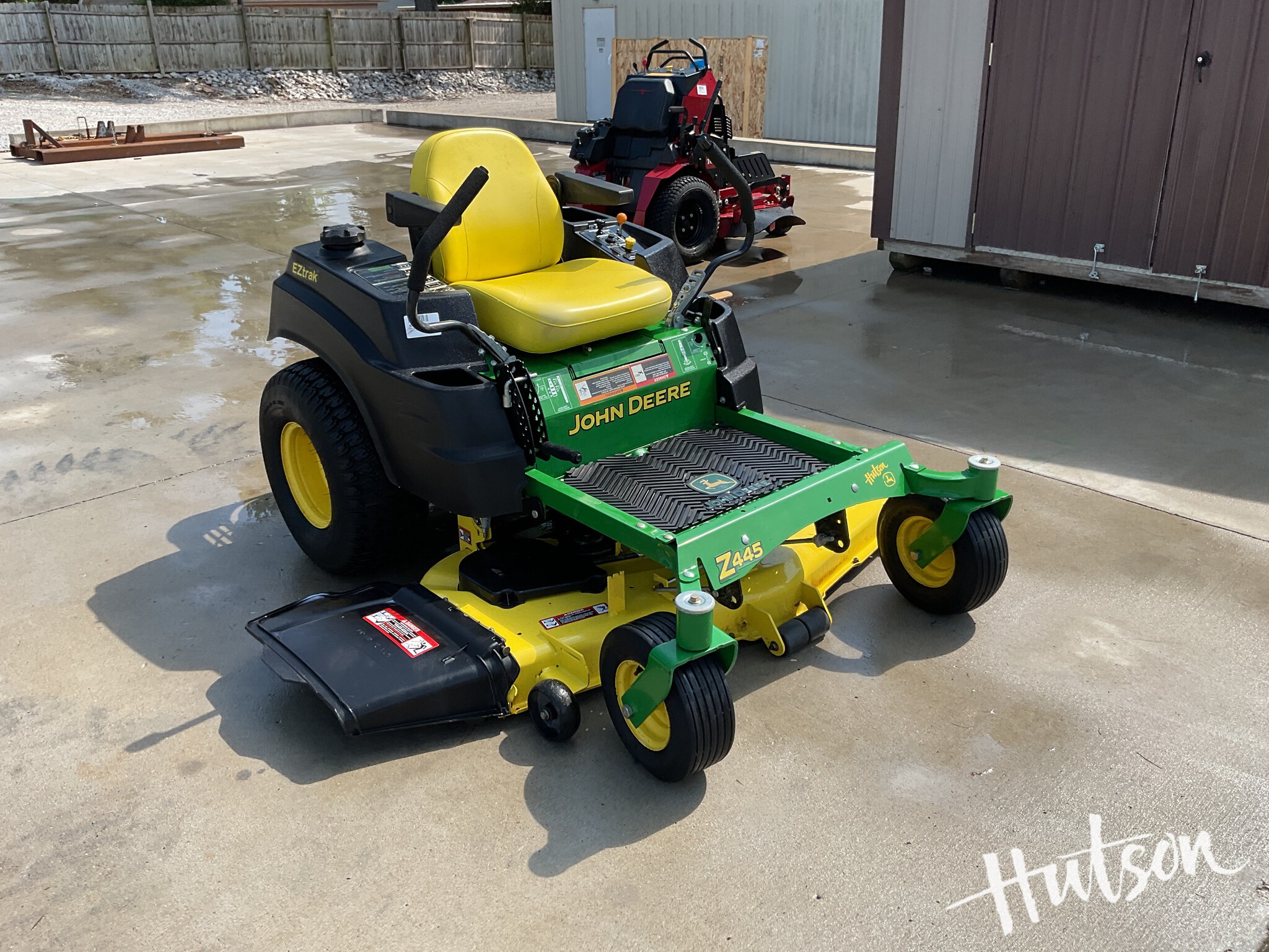 2014 John Deere Z445