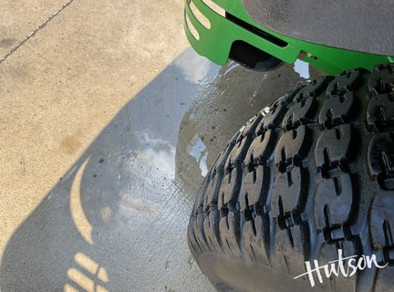 Photo of 2014 John Deere Z445