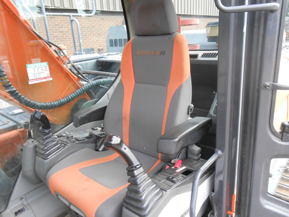 2017 Doosan DX225LC-5