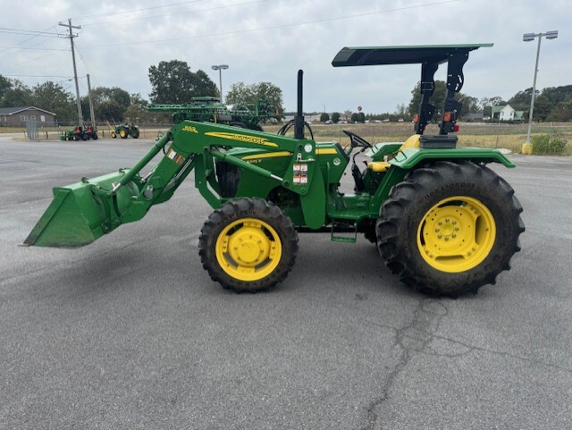 2012 John Deere 5075E