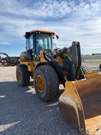 2021 John Deere 544P