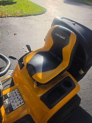 Photo of 2025 Cub Cadet LT46