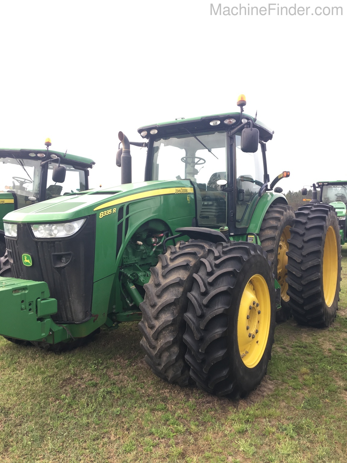 2013 John Deere 8335R Image 2