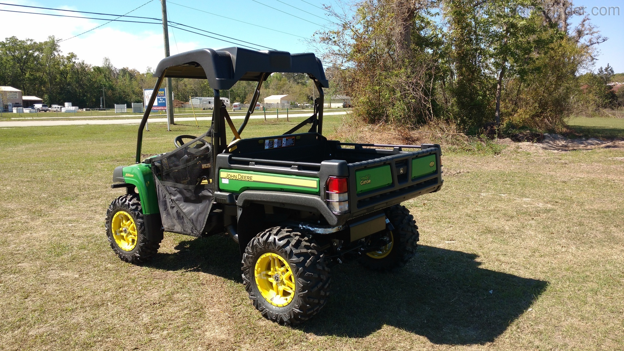 2020 John Deere 825M Image 4