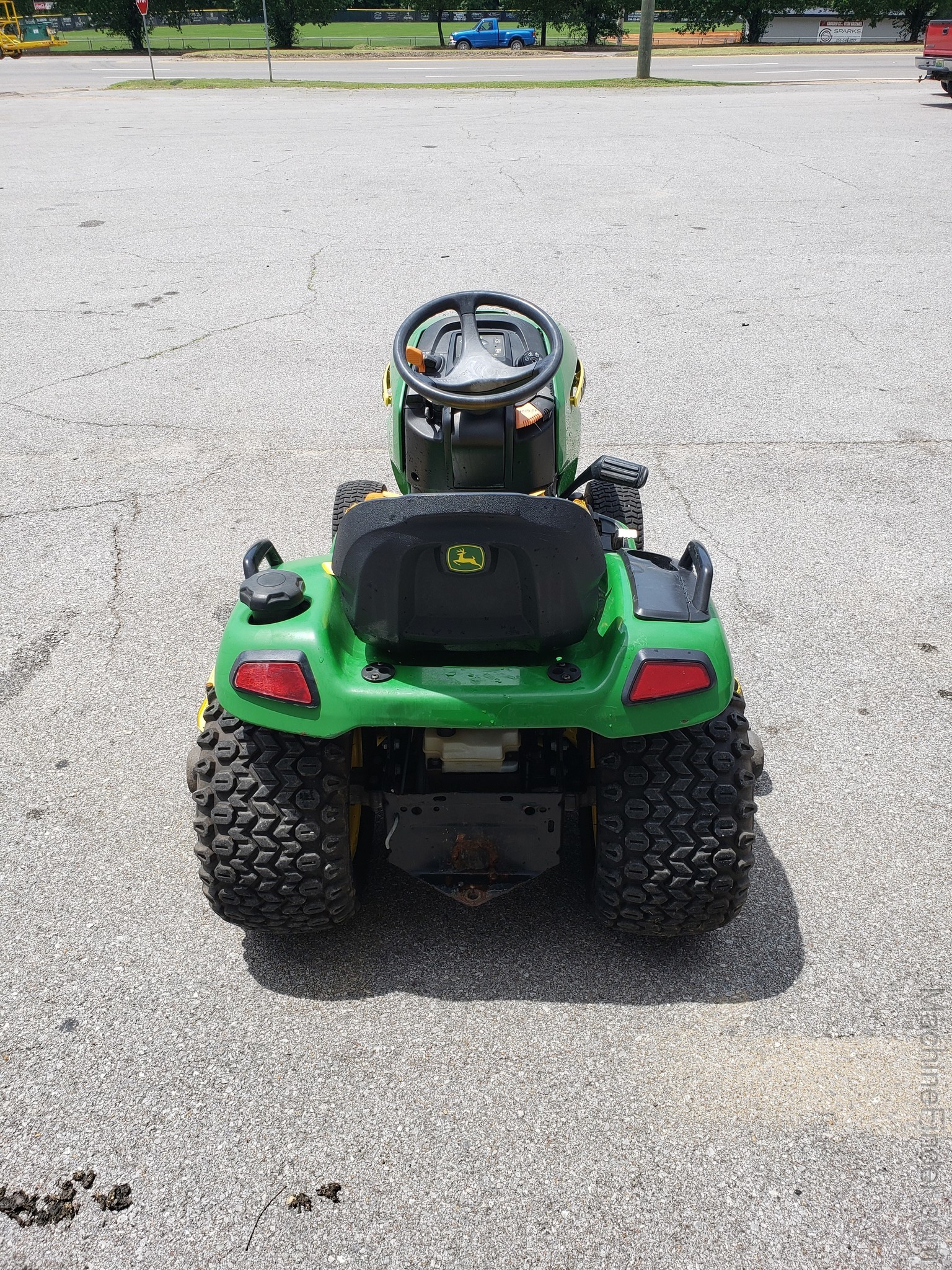 2011 John Deere X540 Image 2