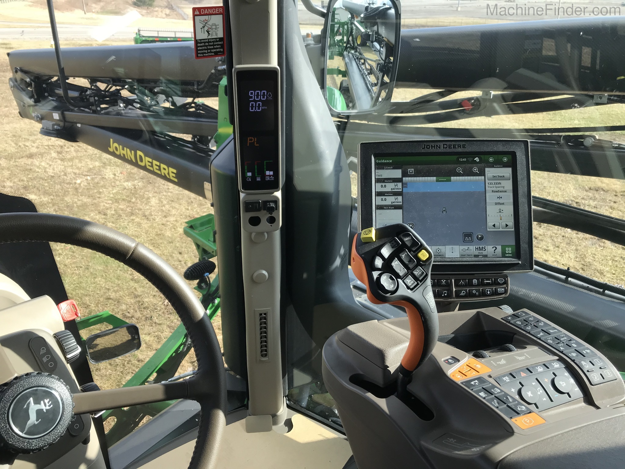 2017 John Deere R4045 Image 12