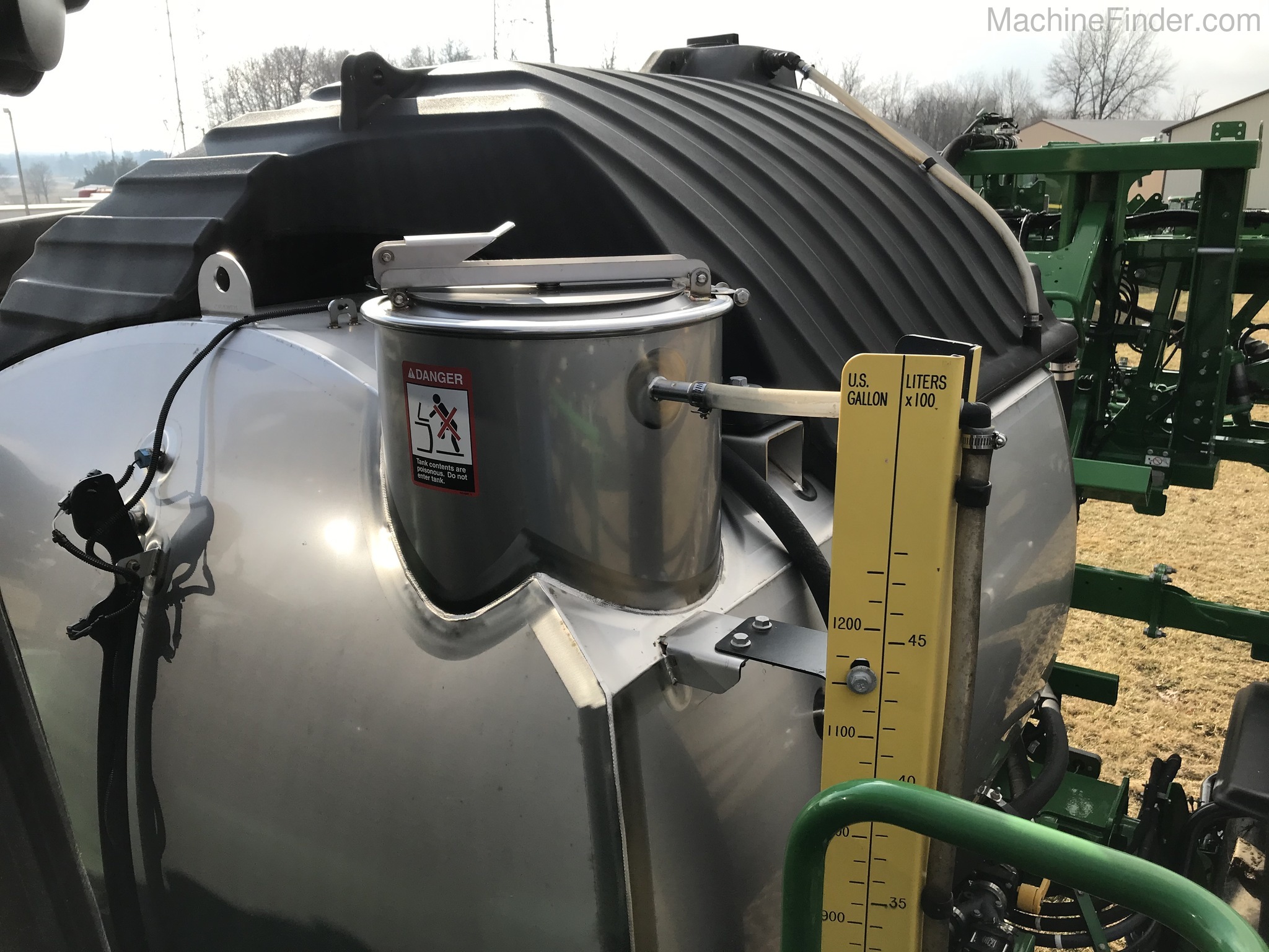 2017 John Deere R4045 Image 10