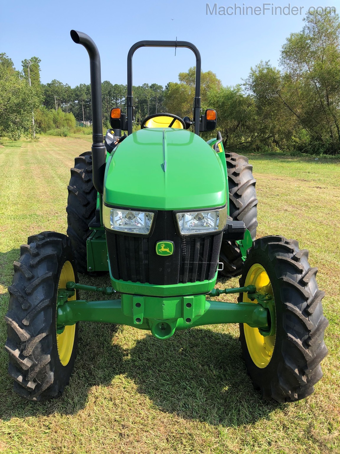 2020 John Deere 5075E Image 3