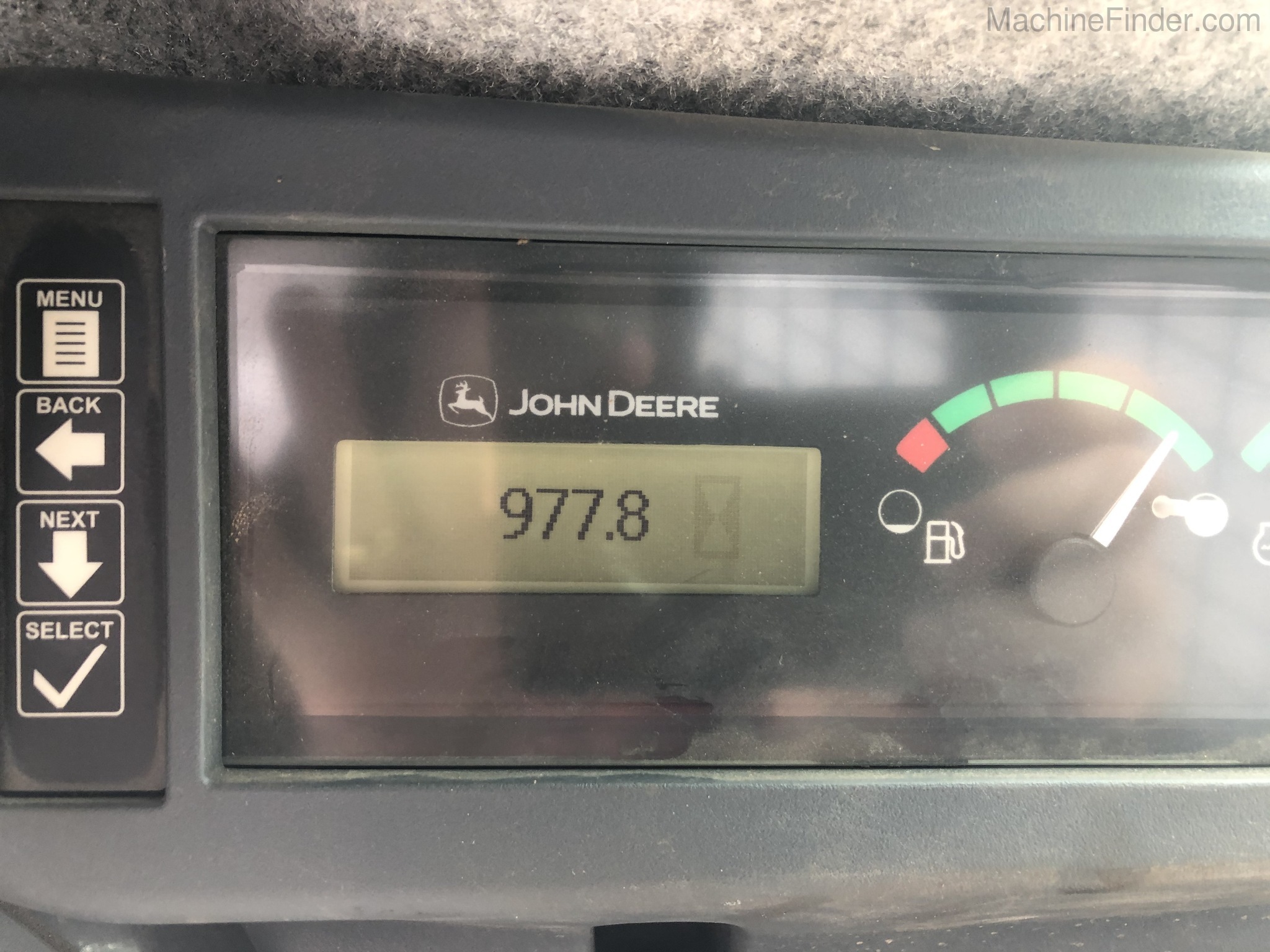 2018 John Deere 333G Image 8