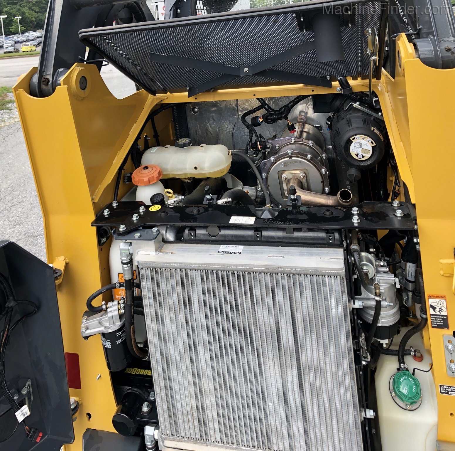 2018 John Deere 317G Image 6