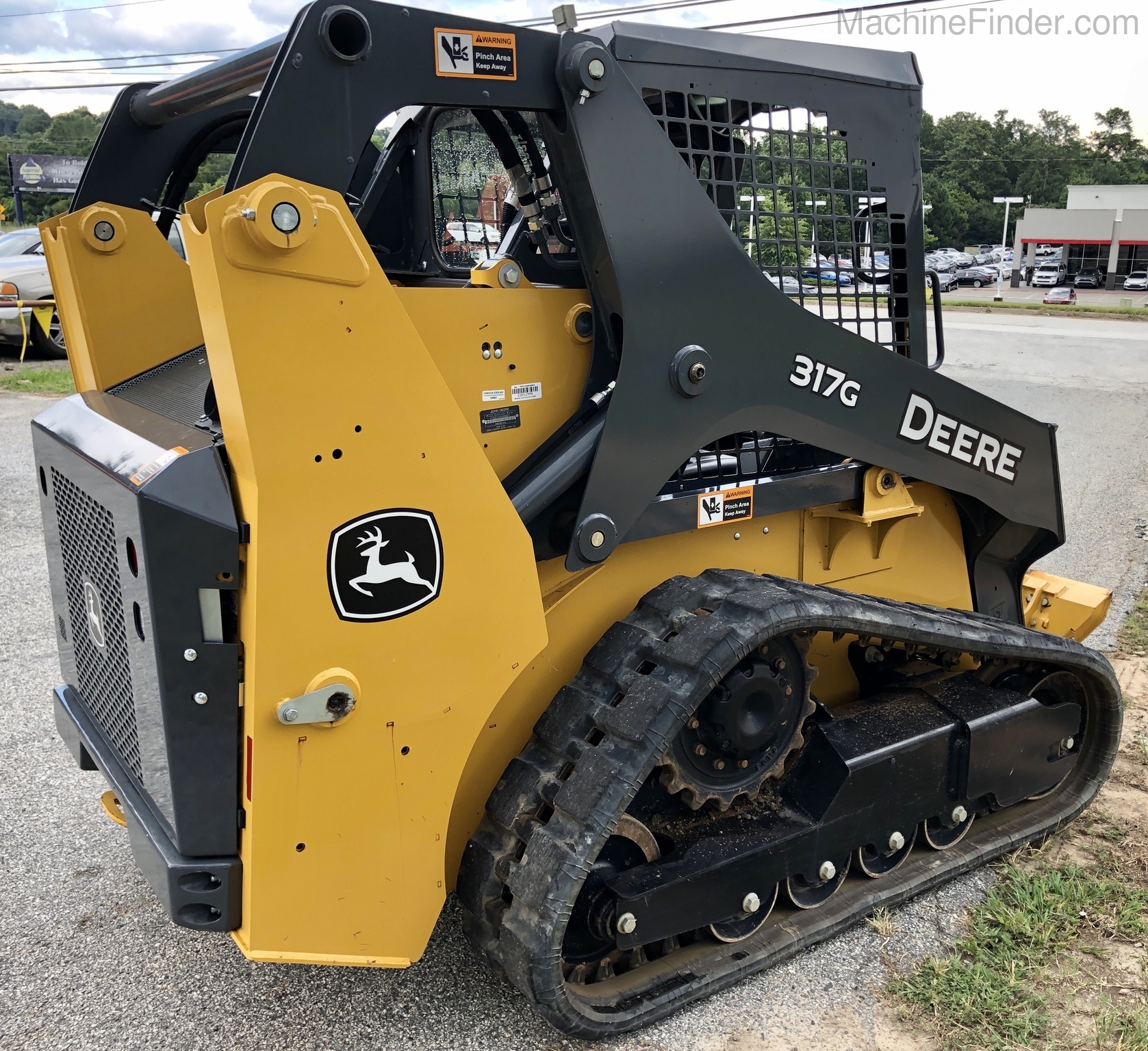 2018 John Deere 317G Image 3