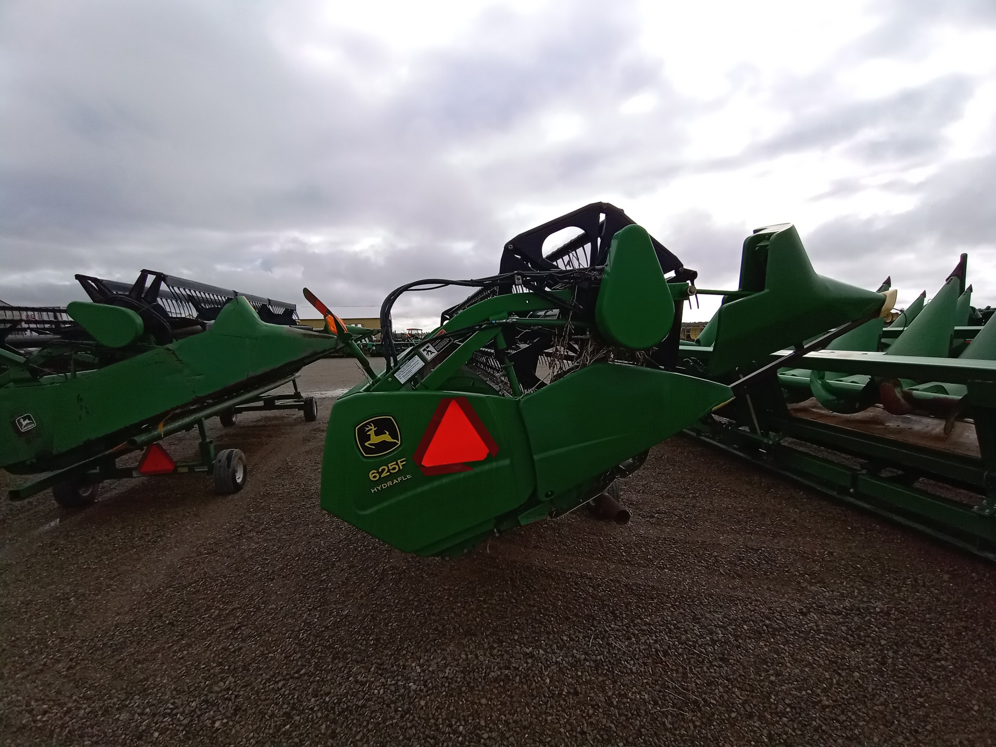2003 John Deere 625F Combine Platforms