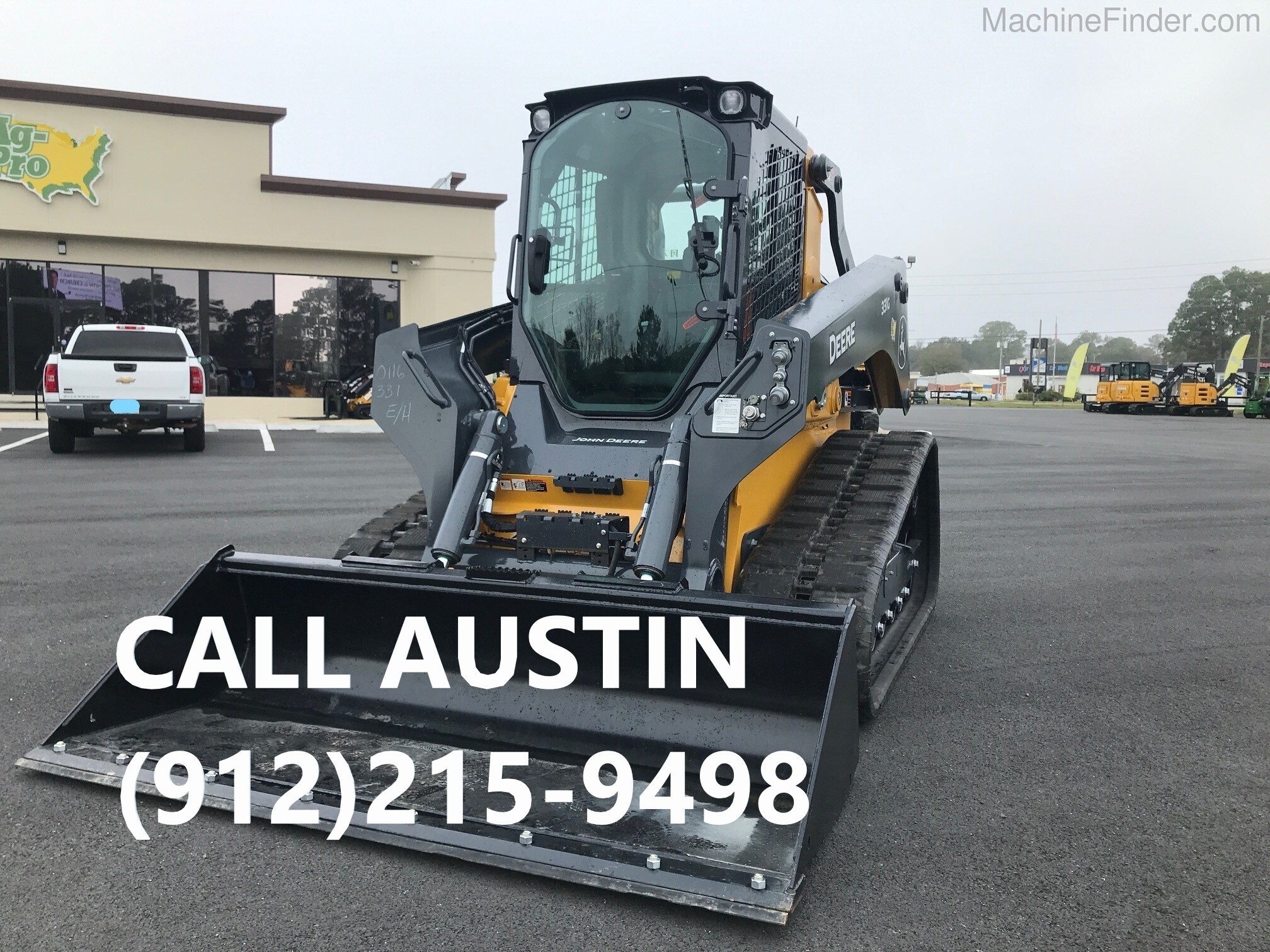 2020 John Deere 333G Image 1