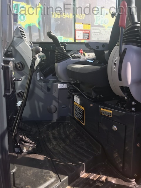 2020 John Deere 50G Image 7