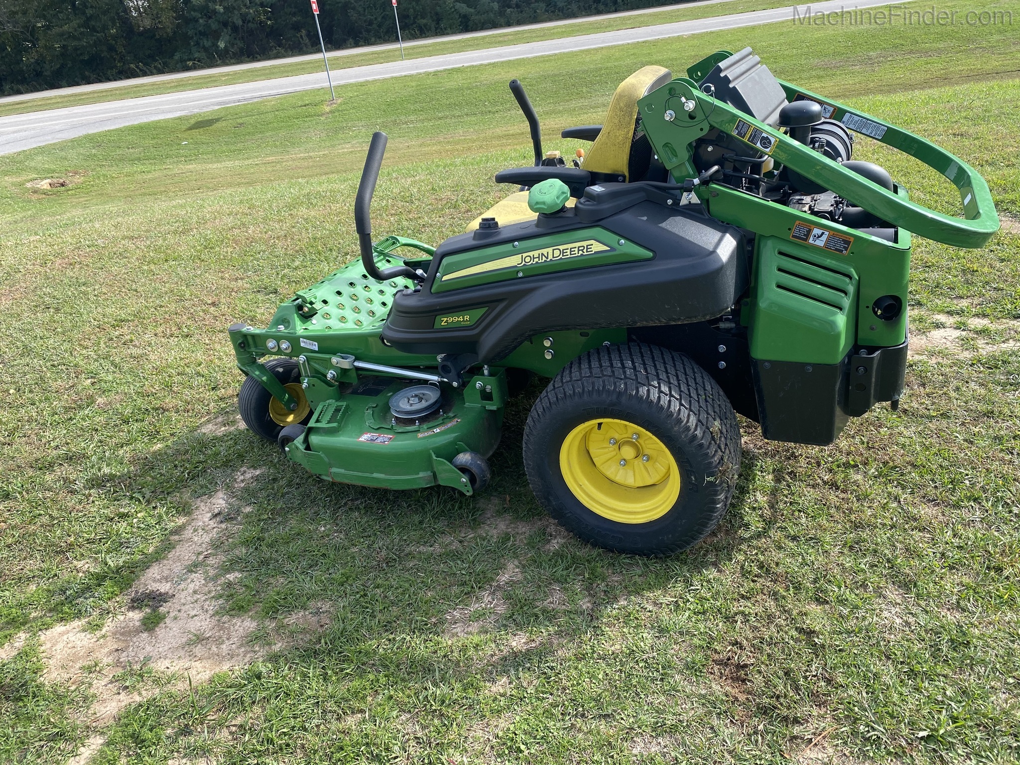2019 John Deere z994r Image 2