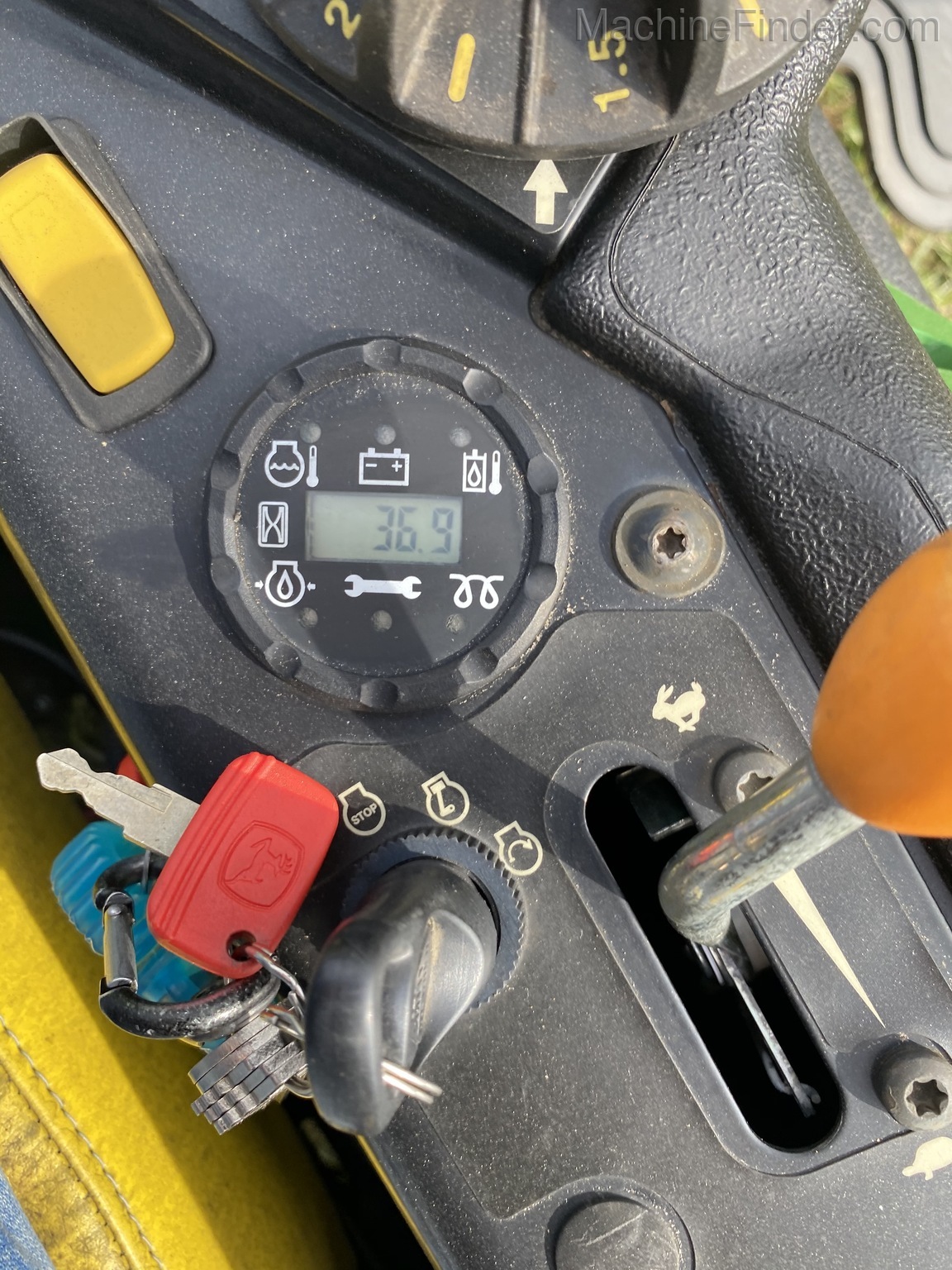 2019 John Deere z994r Image 3