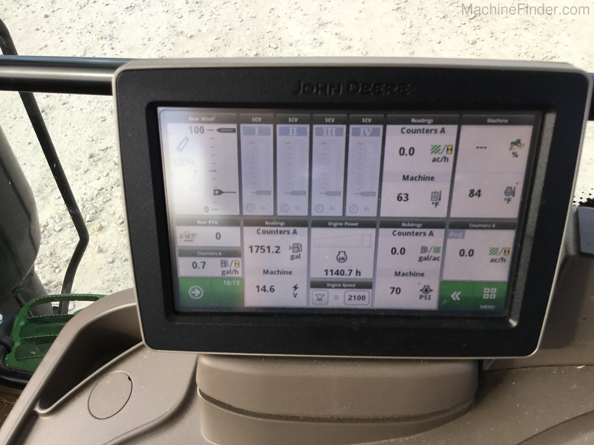 2016 John Deere 6110R Image 9