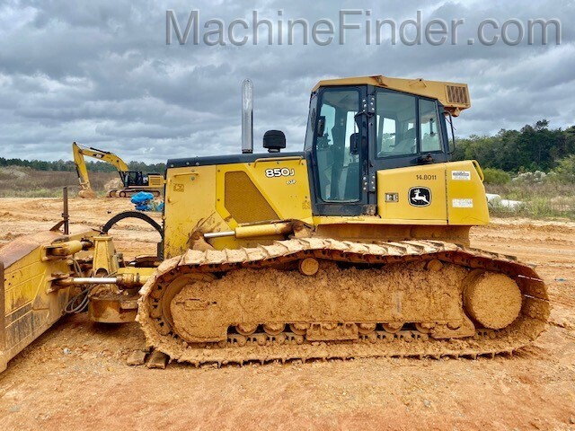 2006 John Deere 850J Image 1