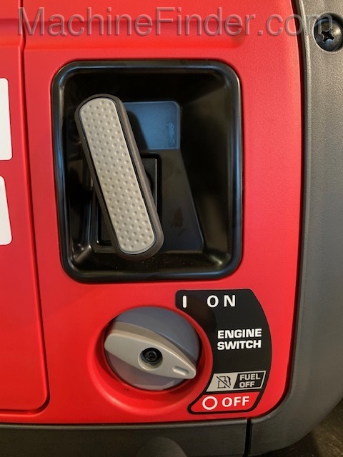 2020 Stihl EU2200 Image 2