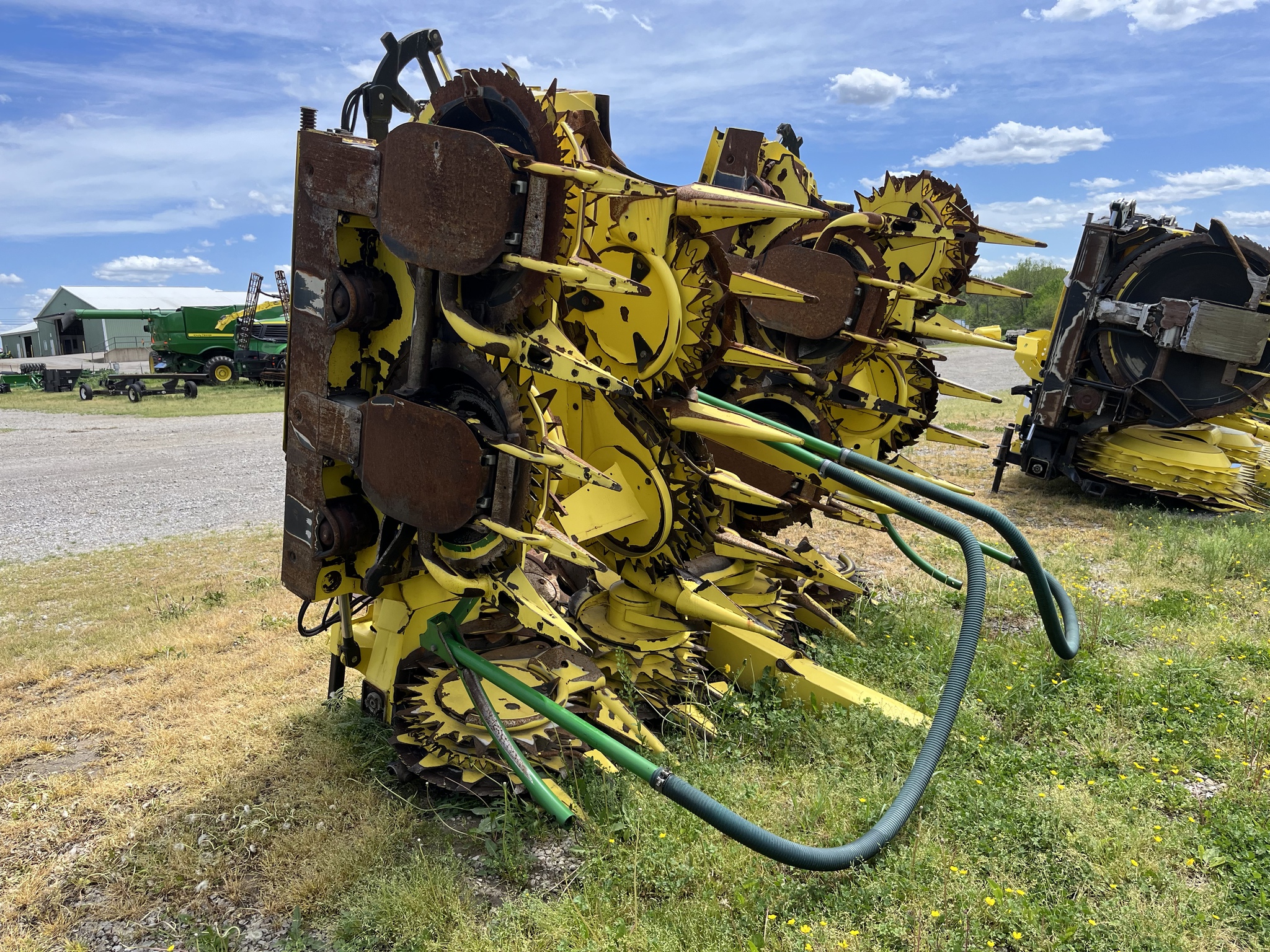 2014 John Deere 692 Image 8